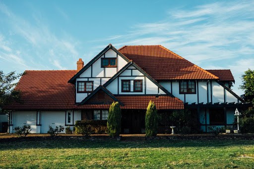 Slate Roof Repairs – Why You Should Always Hire A Professional