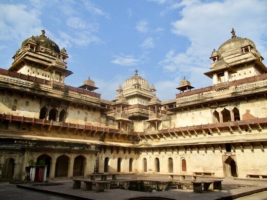 Indien Sehenswürdigkeiten: So schön ist der Jahangir Mahal in Orchha