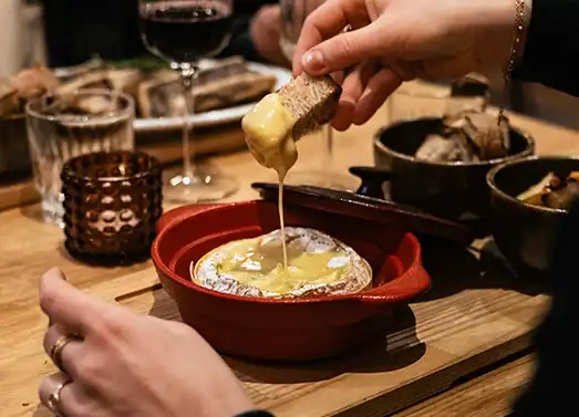 Camembert Roti au restaurant Les Tontons Val d'Isère