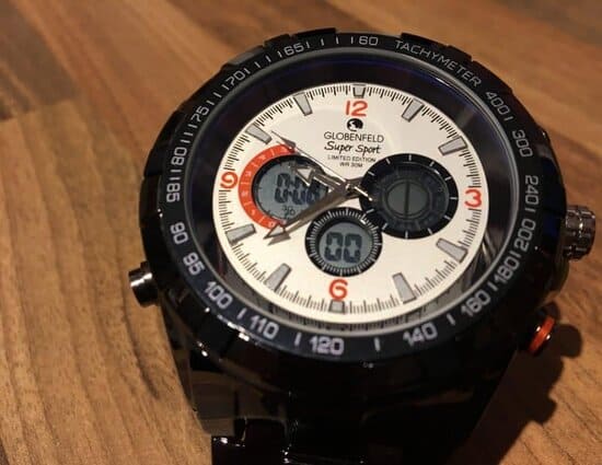 Globenfeld Super Sport — Mens designer watches - White sport watch - Limited edition - Scratch & water resistant 30m Globenfeld Super Sport Limited Edition Watch