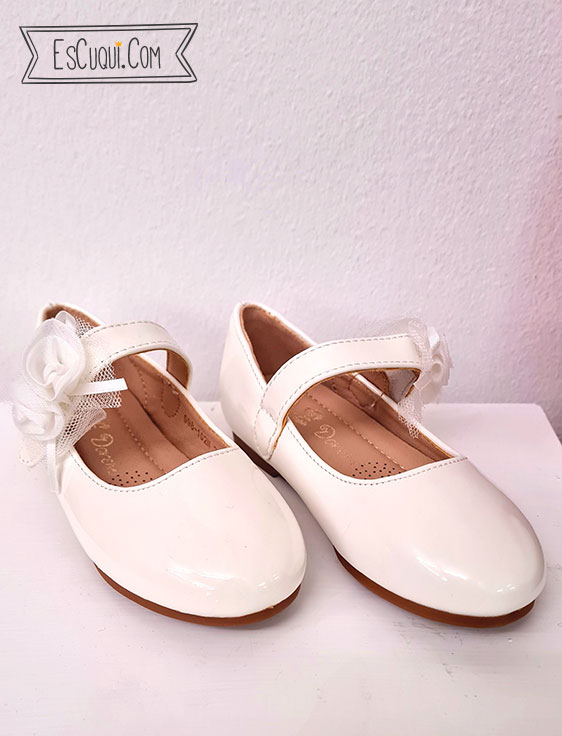 zapatos blancos charol flor niña baratos