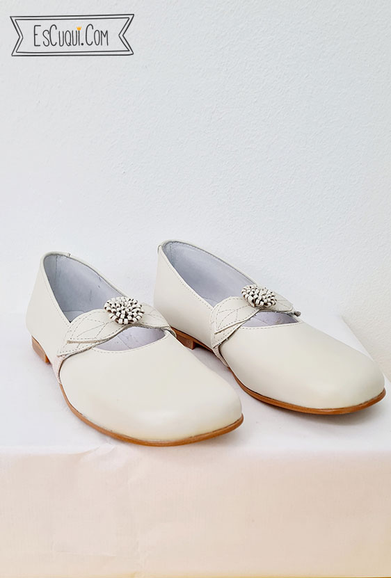 zapato vestir beis ceremonia talla 33 niña
