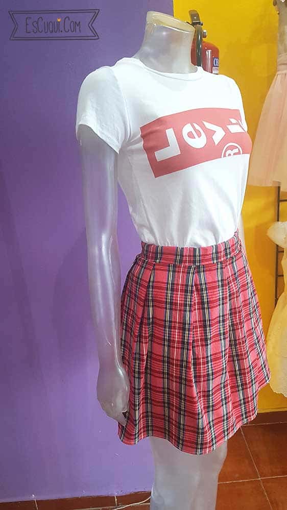 falda cuadros colegiala mujer