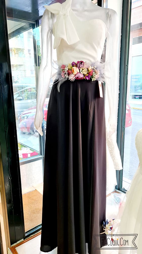 falda larga raso negra