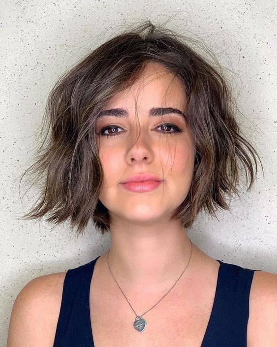 messy hair