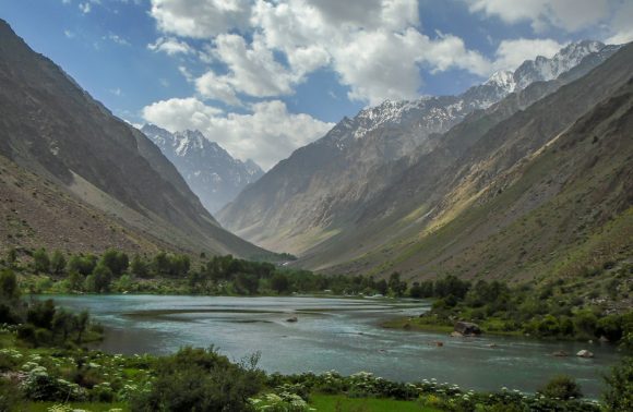 Dushanbe to Osh Pamir Highway Trip (9 days) Dushanbe to Osh Pamir Highway Trip (9 days)