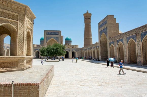 Silk Road Tours 