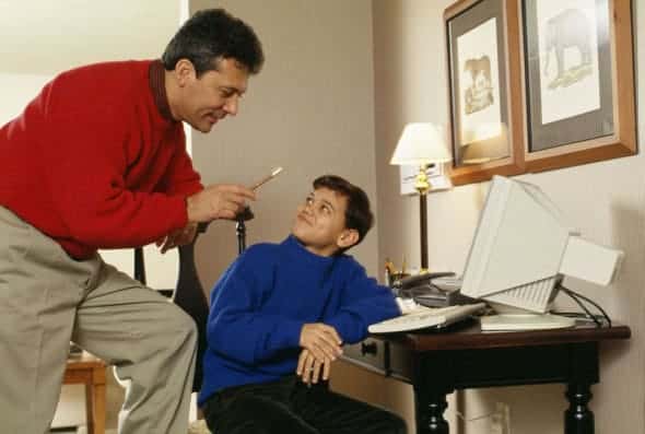 father_boy_computer(3)