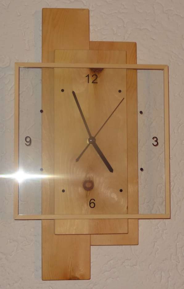 Timyzirb Zirbenwanduhr TimyZirb, modern und elegant