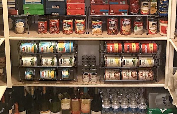 Pantry zone organization: canned foods and quick meals