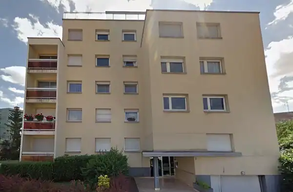 Immeuble à Chamblay