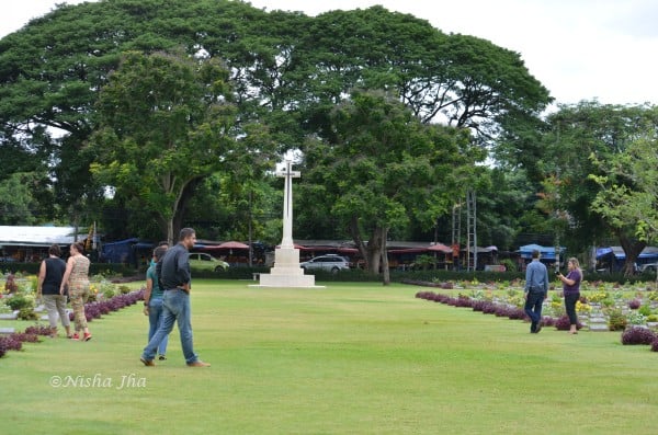 Kanchanaburi War Cemetery @lemonicks.com