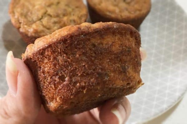 Bolinhos fit de maçã com banana