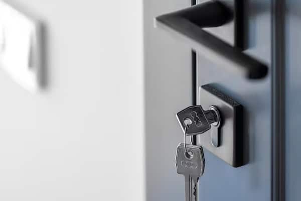 Chiuso fuori casa Verona