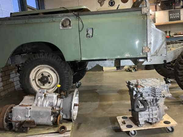 Nissan Leaf motor and original Land Rover gearbox