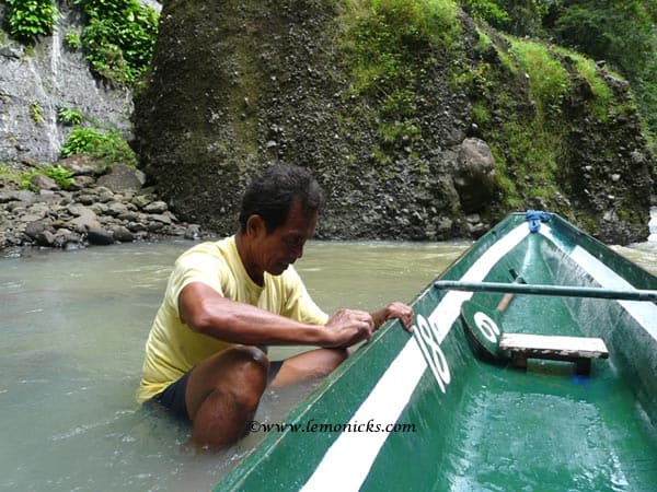rowing to Pagsanjan @lemonicks.com