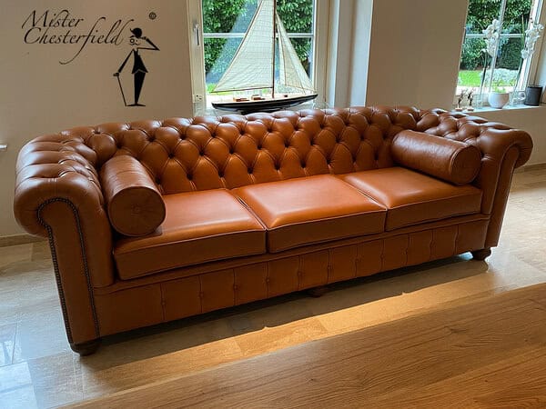 original-chesterfield-camel-bolster-cushion-rol