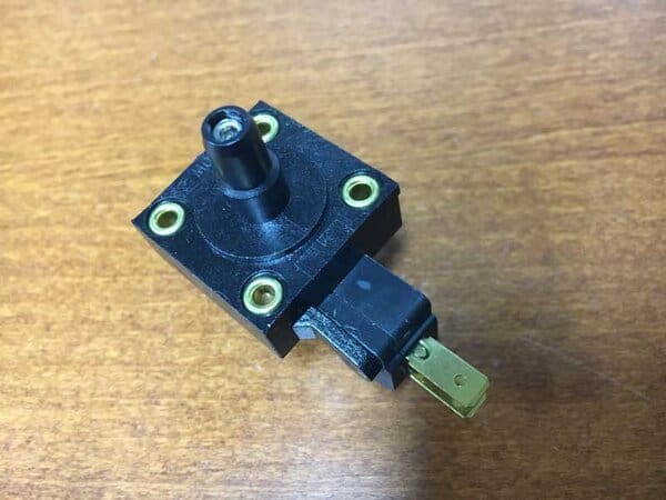 Adjustable vacuum switch EVcreate