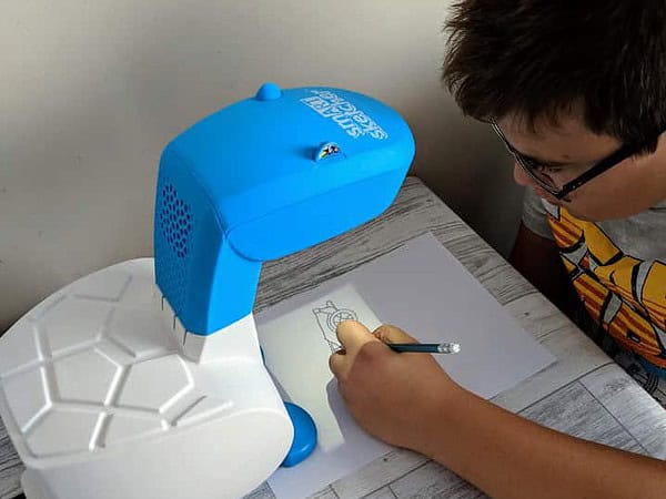 Ben drawing with the smart sketcher