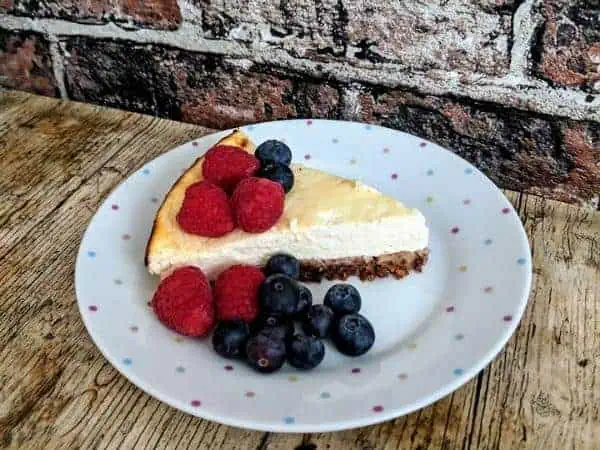 Slimming World vanilla cheesecake