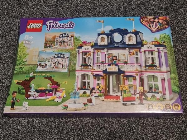 Lego friends set of a large house.