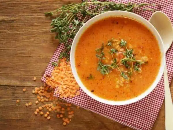 red pepper and lentil soup