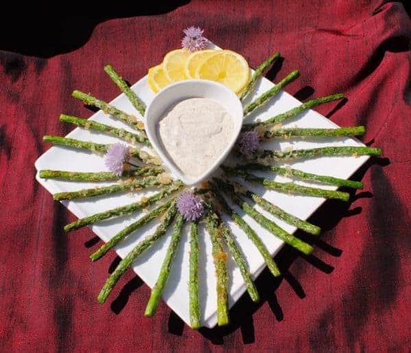 Fried Asparagus with Garlic and Fennel Aioli