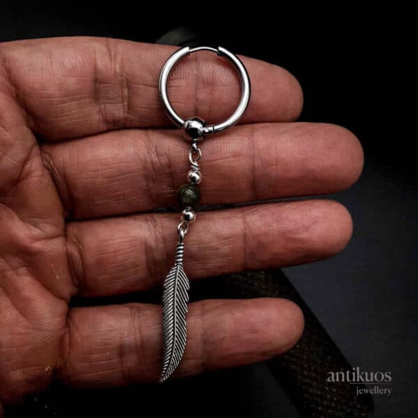 Indian agate feather earring by Antikuos, detail