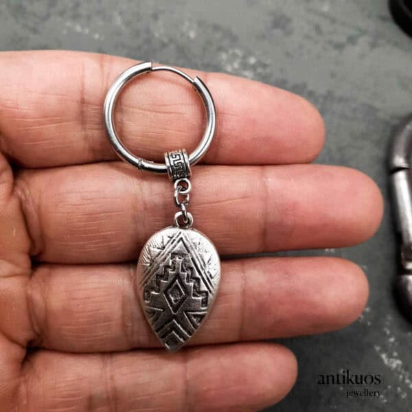 Tribal shield earring by Antikuos jewellery, detail