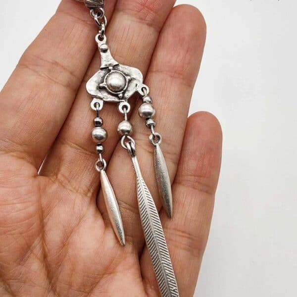 Long tribal earring by Antikuos jewellery