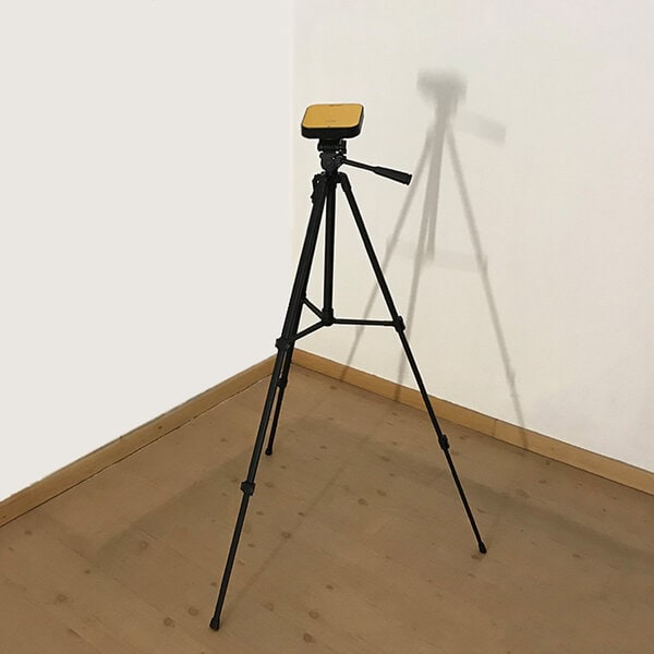 Tripod Swiss+Pro Compatible with Airthings Corentium pro and RadonEye / RadonEye Plus2 / RadonEye Pro - Image 3