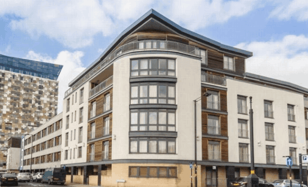 I want to top sell my flat immediately