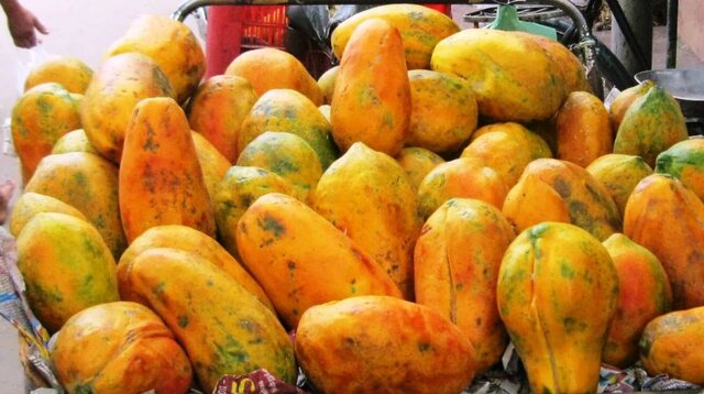 Papaya market on Madagascar