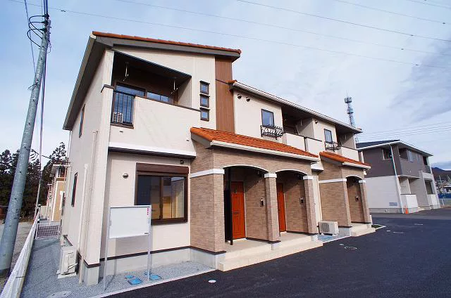 沼田市久屋原町 賃貸アパート(ハイツ)