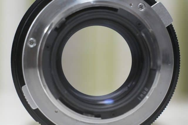 【超美品】中古OLYMPUSズイコーオートマクロ90mmf2 Amazon.co.jp: Olympus MFレンズ OM 90mm F2 マクロ : 家電＆カメラ