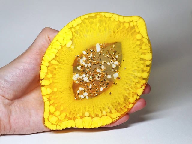 Подстаканники из смолы 1