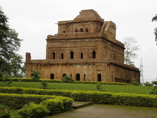 Service-1-min (1) Axom Xarothi