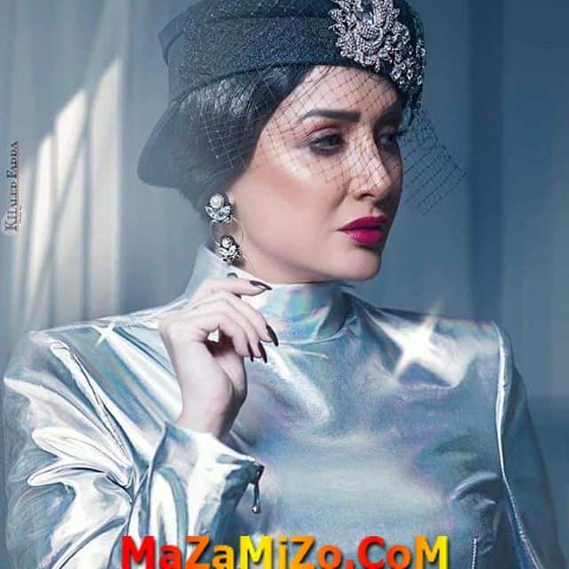 عبد الرازق تفاجئ جمهورها بجلسة تصوير جديدة عبد الرازق تفاجئ جمهورها بجلسة تصوير جديدة