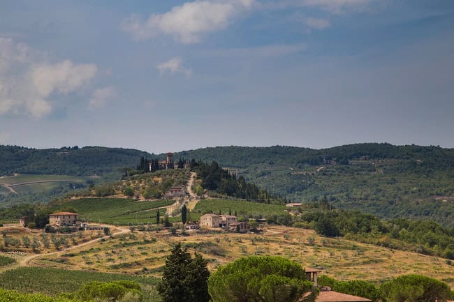 bigstock-Chianti-Farmhouses-101616848.jpg