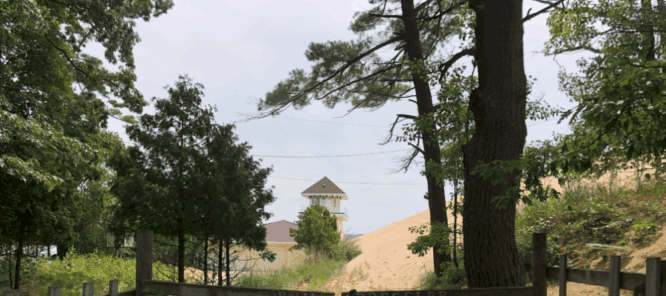 silver lake michigan house being swallowed by sand dune
