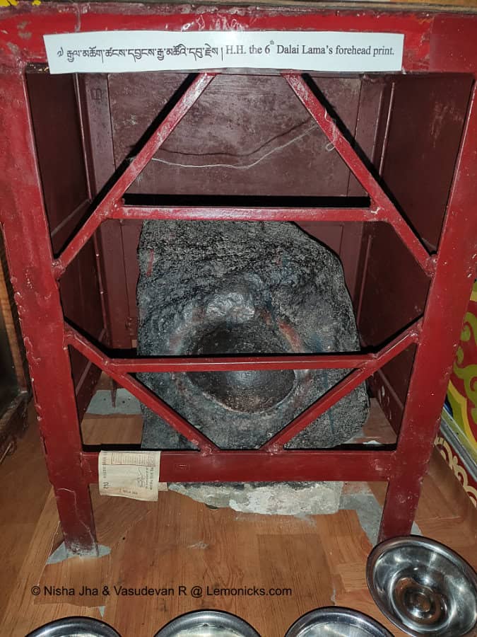 Forehead print of 6th Dalai Lama at urgelling