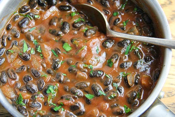 Smoky black beans in tomato sauce with smoked paprika