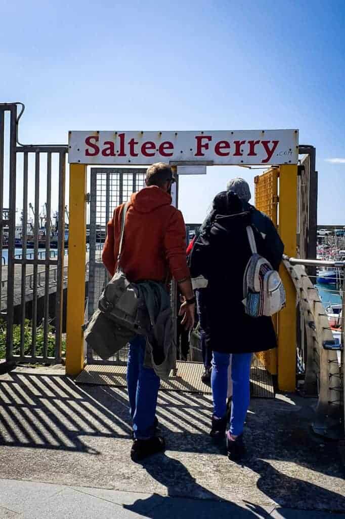 entrance to the saltee ferry