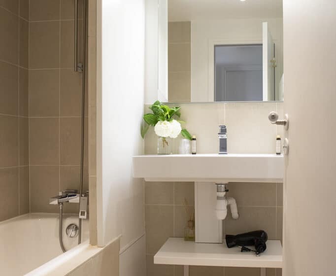 salle de bain tout confort