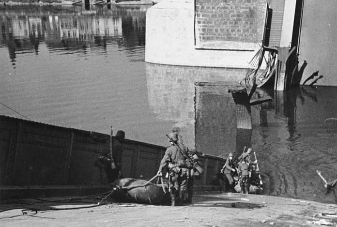 De Gevechten om de IJssellinie: 10/11 Mei 1940 De Gevechten om de IJssellinie: 10/11 Mei 1940