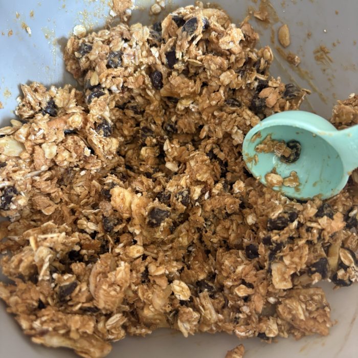 Simple and easy energy balls made on a budget