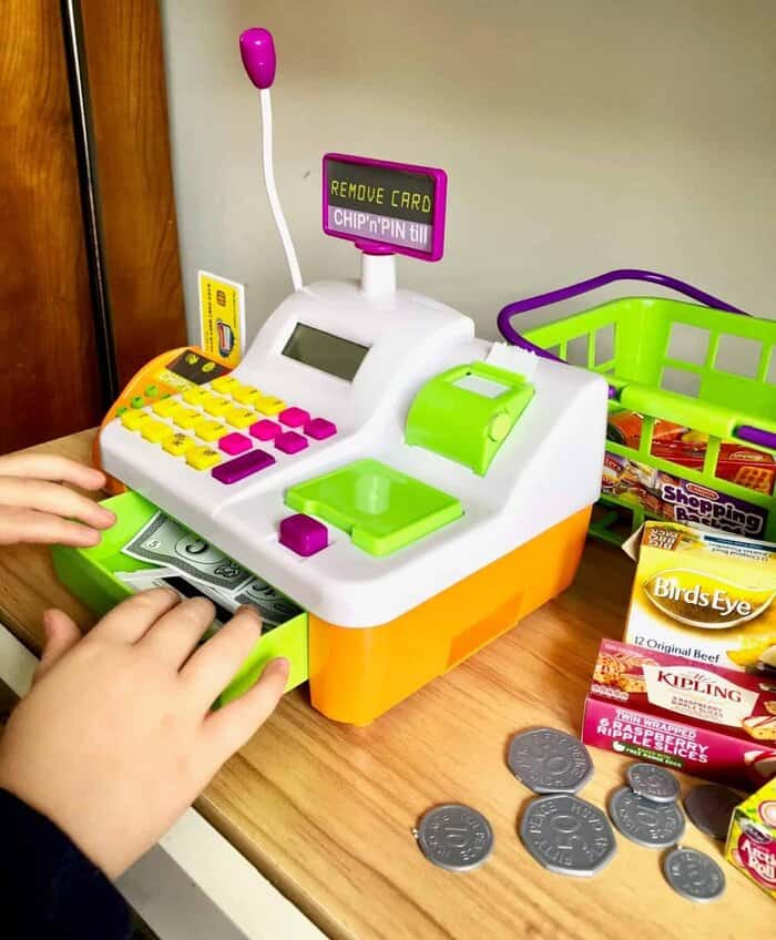 Casdon Chip n Pin Till and Shopping Basket Review