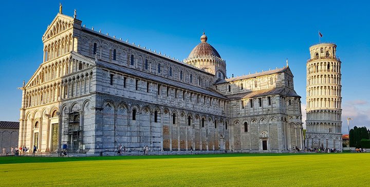 Von Livorno aus bietet sich Pisa als Landausflug an