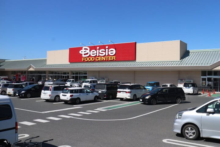 ベイシア沼田モール店 350m