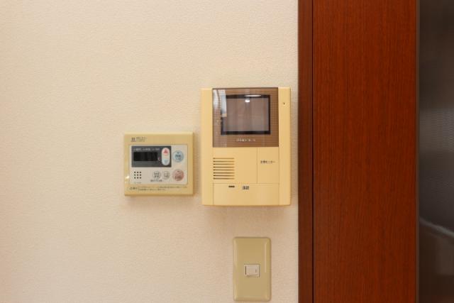 テレビドアフォン、給湯器リモコン